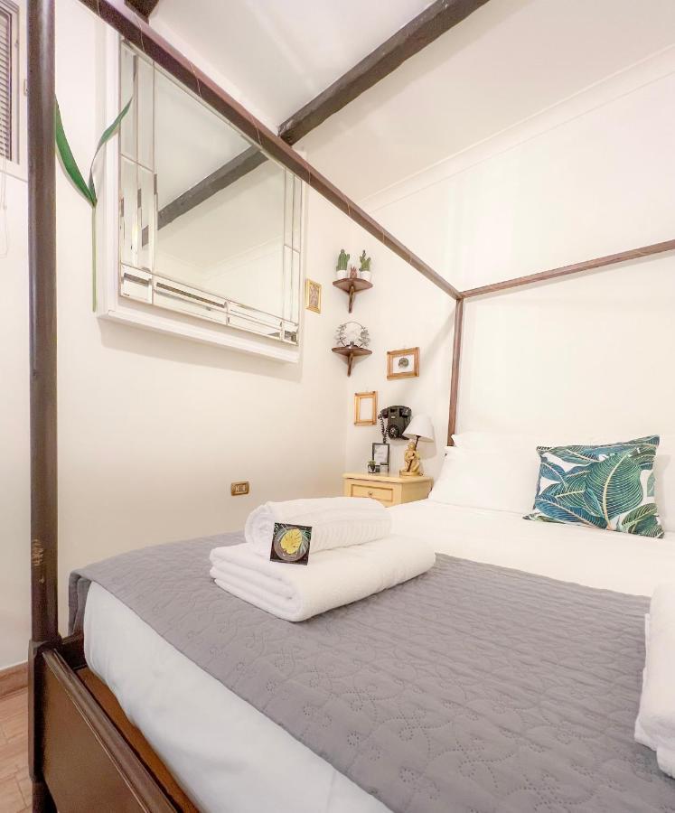 Jungle 13 - Room And Apartments Napoli Dış mekan fotoğraf